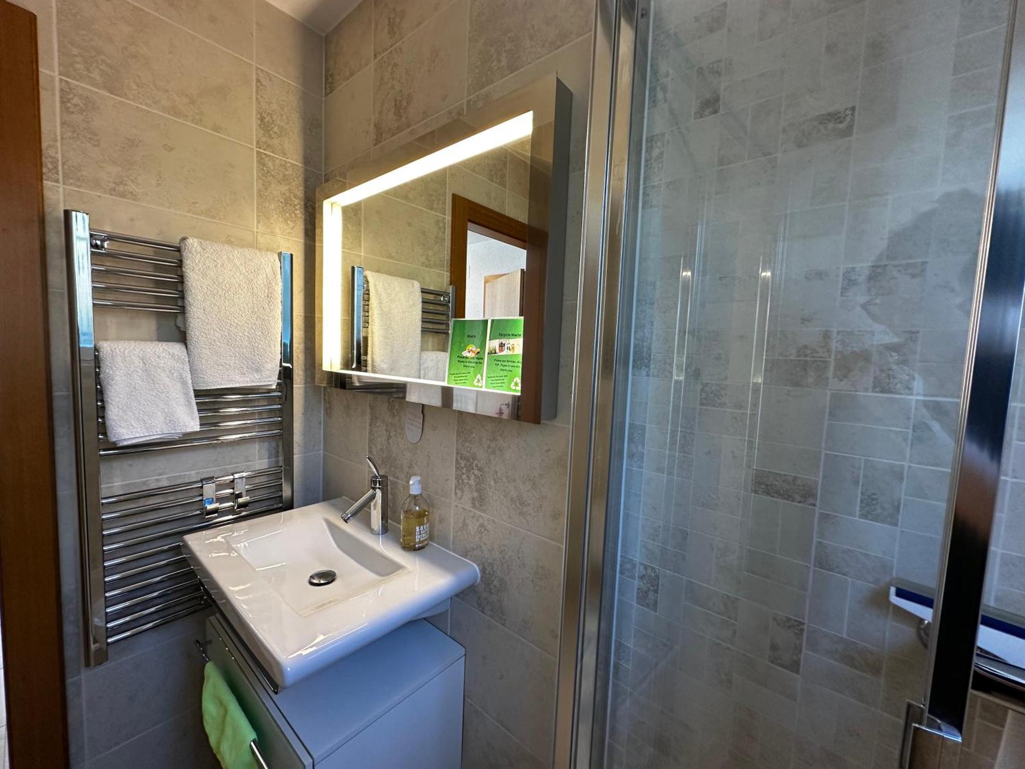 Lakeview Apartment-Lavaux Grandvaux ภายนอก รูปภาพ